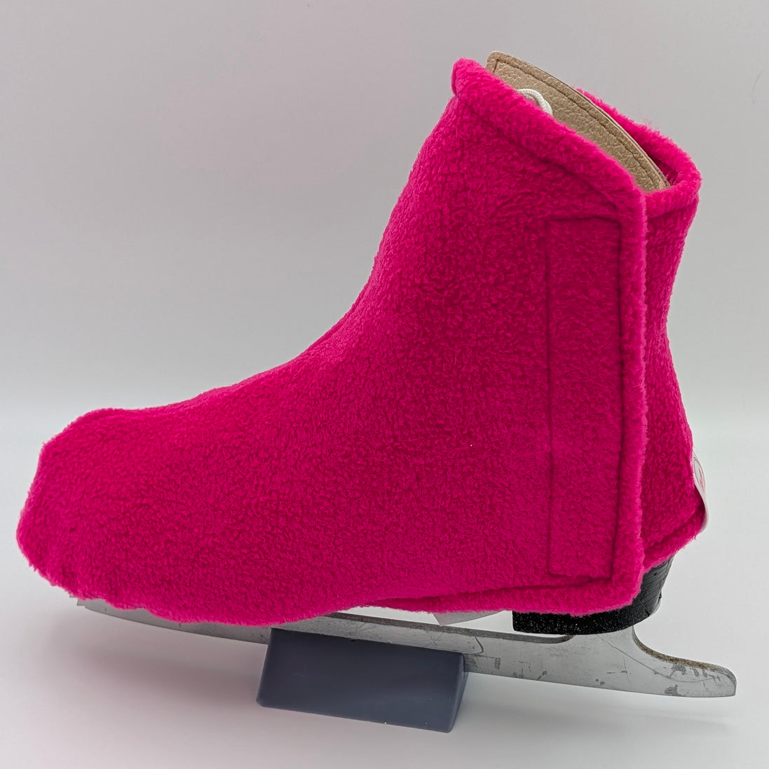 Dragonfruit Fleece Skate Cozy (Limited Edition)